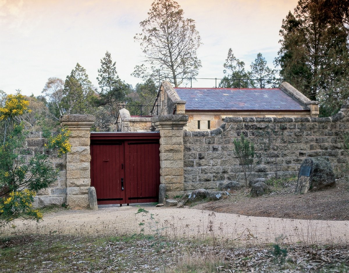 Powder magazine Beechworth historic